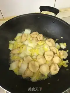 Make Dollies and fish noodles step 5