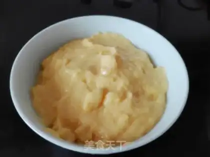 Make A pickle sesame onion roll step 1