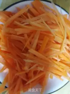 Make Fried carrots step 1