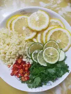 Make Lemon chicken claws step 1
