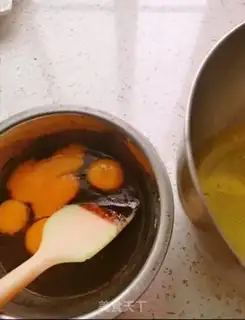 Make Chocolate cake step 3