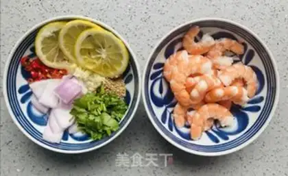 Make Spicy shrimp with lemon step 3