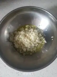 Make Garlic flower bread step 5
