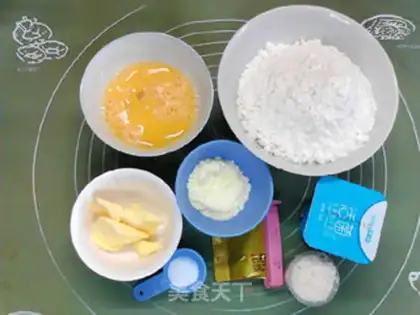 Make Peanut butter cheese, ham and yogurt roll step 4