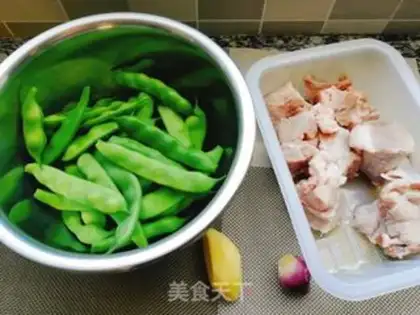 Make Corn buns and chopstick soybeans step 0