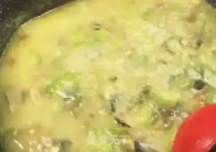 Make Suffering melon omelet soup step 5