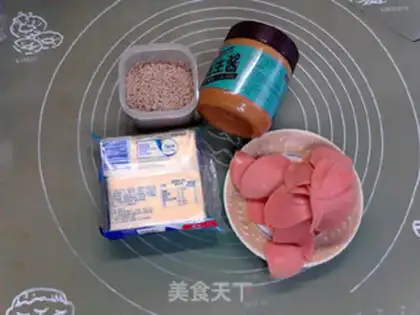 Make Peanut butter cheese, ham and yogurt roll step 9