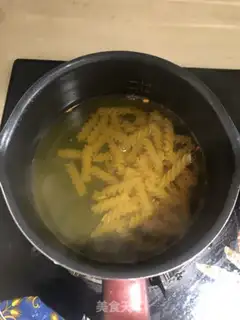 Make Steak and pasta step 1