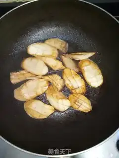 Make Fried apricot mushrooms step 4