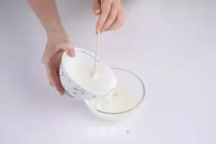 Make Homemade double-skinned milk step 2