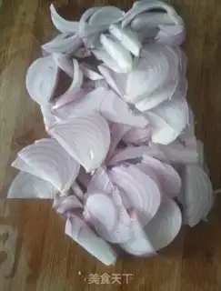 Make Onion fried bitter melon step 2