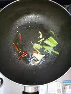 Make cucumber fried abalone step 4