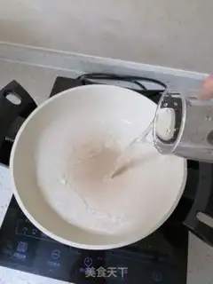 Make Grapes on milk step 1