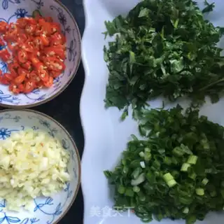 Make cucumber silk noodles step 6