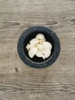 Make Garlic toast step 3