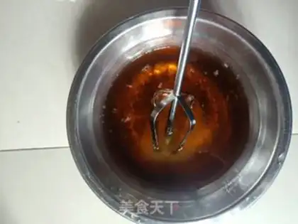 Make The egg yolk mooncake step 1