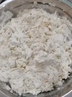 Make Sphinx pork dumplings step 3