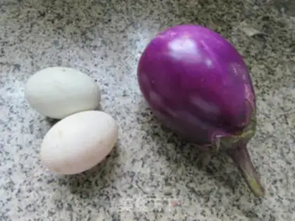 Make Duck egg and eggplant step 0