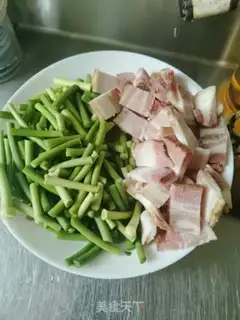 Make Garlic bacon step 0