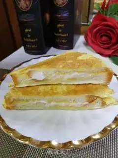Make Egg sandwich step 5