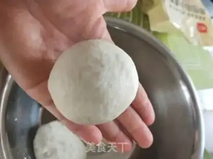 Make Bean roll bread step 13