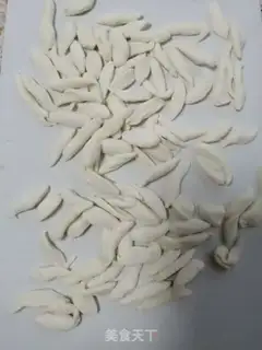 Make Tomato egg scissors step 2