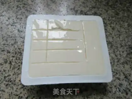 Make Seafood mushroom duck egg tofu soup step 1