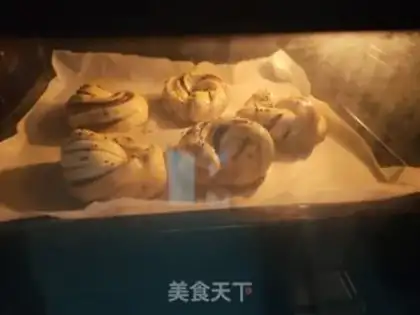 Make Bean roll bread step 21