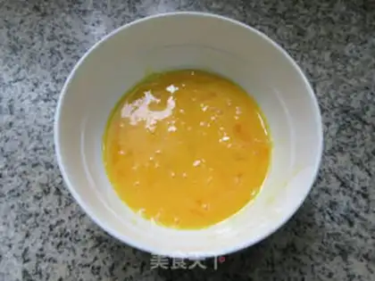 Make Seafood mushroom duck egg tofu soup step 2