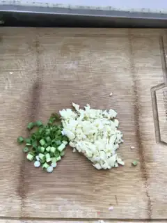 Make The cold hand tore the chicken step 3