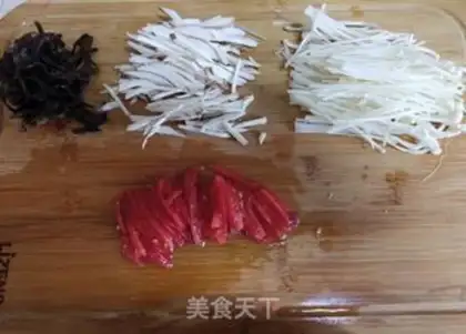 Make Spicy soup step 1