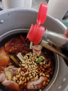 Make Soybeans for pork feet step 4