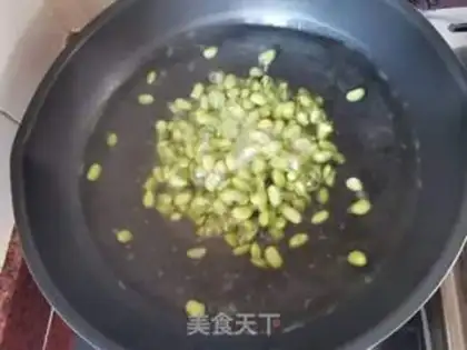 Make Bean fried meat step 2