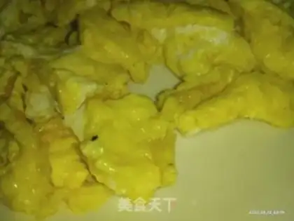 Make Smelt fried eggs step 1