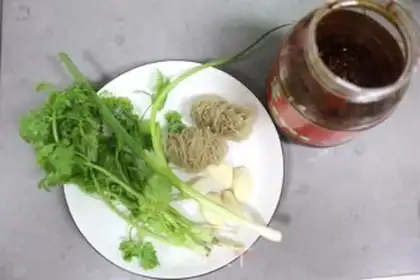 Make Duck blood fan soup step 1