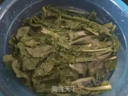 Make A fan of cabbage step 0