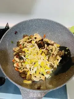 Make Fried mushrooms step 4