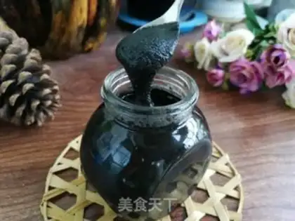 Make Homemade black sesame sauce step 5