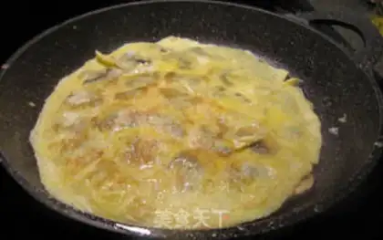 Make Egg fried mushrooms step 5