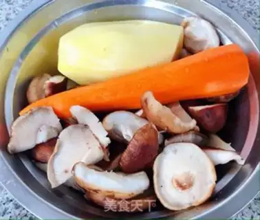Make Crackers for mushroom potatoes and carrots step 1