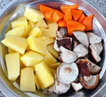 Make Crackers for mushroom potatoes and carrots step 3