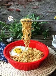 Make Egg sauce noodles step 9