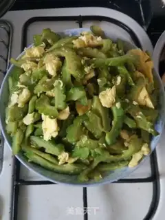 Make Scrambled eggs step 3