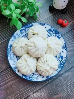 Make Shrimp buns step 10