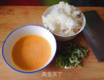 Make Egg fried rice step 0