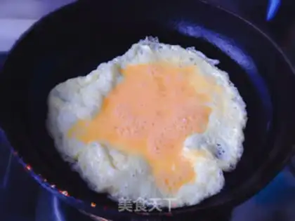 Make Egg fried rice step 1