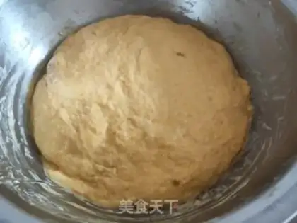 Make Pumpkin rolls step 3