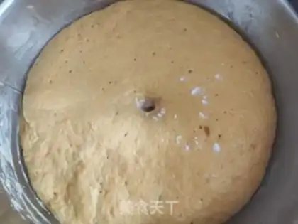 Make Pumpkin rolls step 4