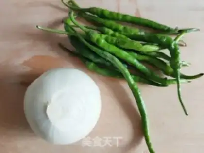 Make Onion pepper fried chicken step 4