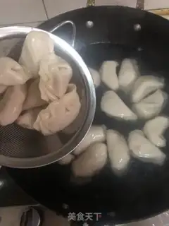 Make The twirling soup step 2